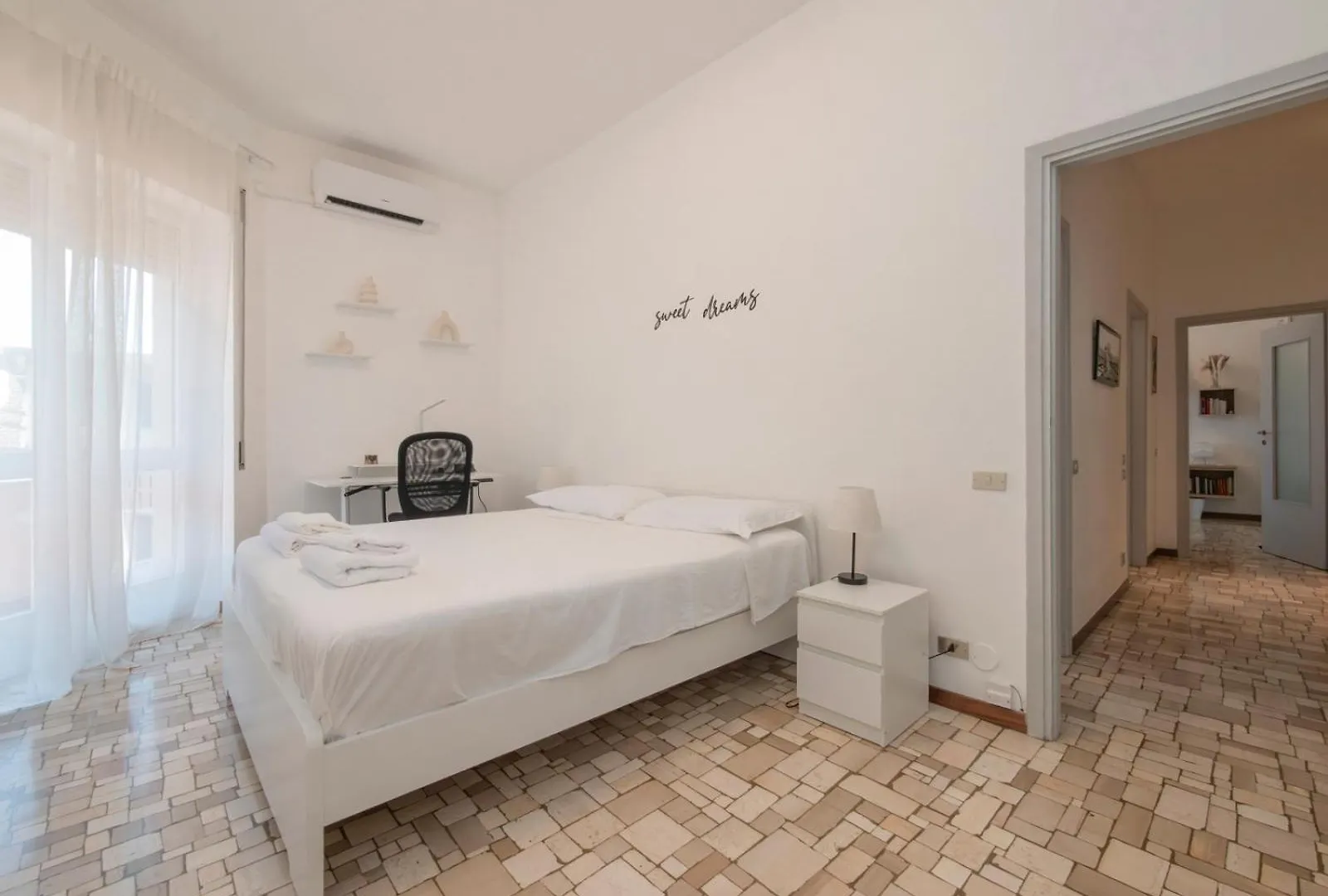 La Dolce Darsena - Your Milan Escape Near Navigli And Duomo 0*,  Itálie
